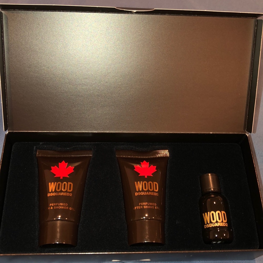 New 3pc Travel WOOD DSquared2 set